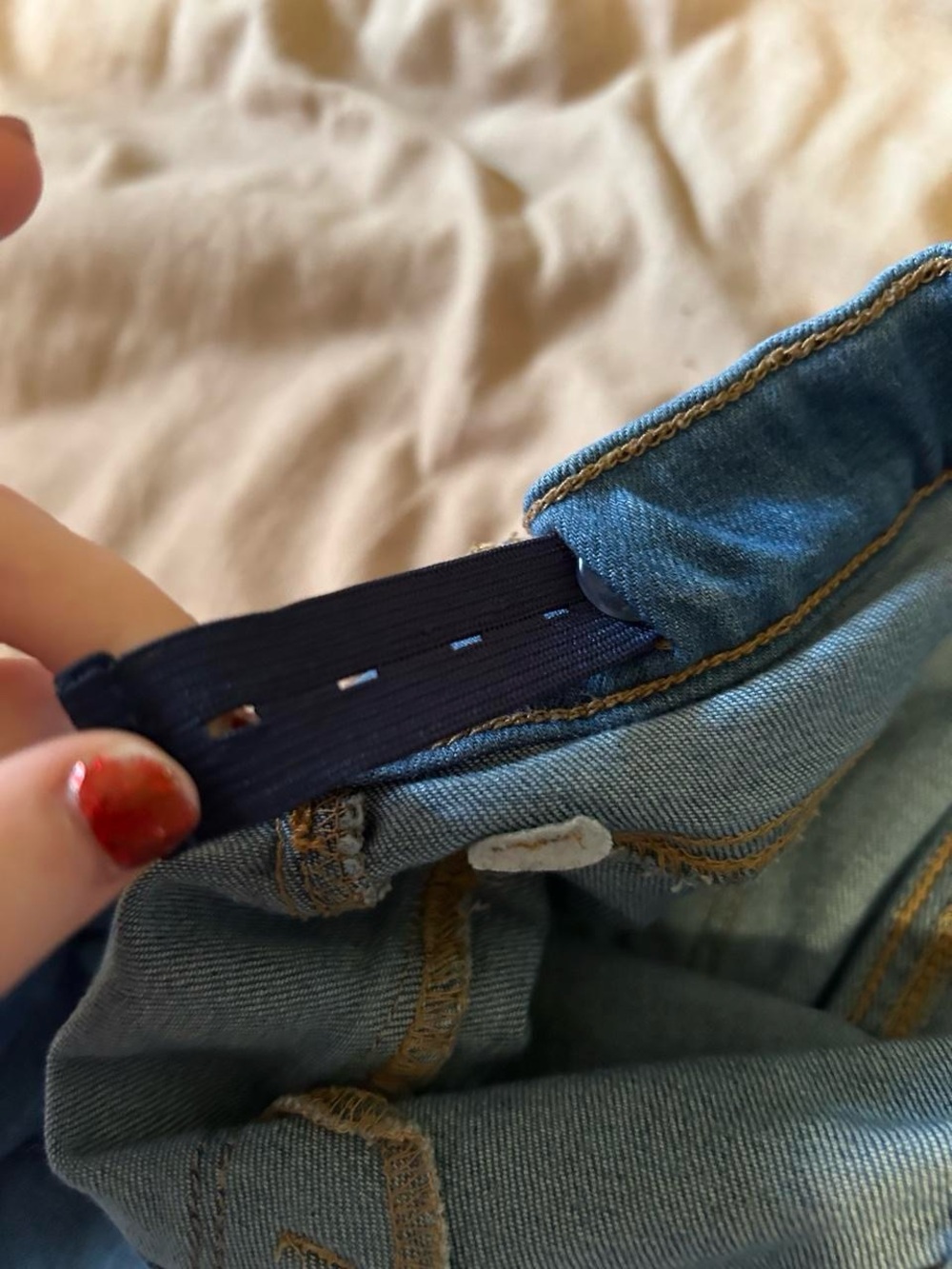 Jeans - Picture 4 of 5
